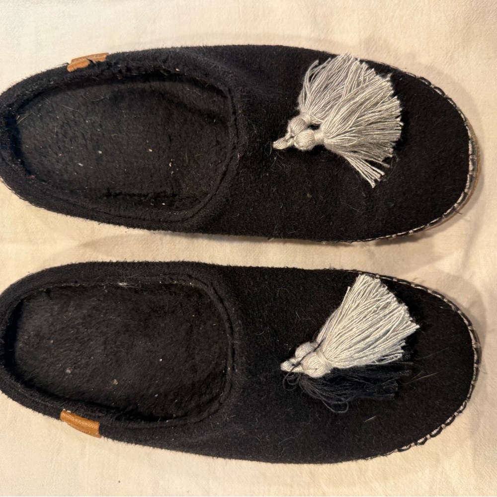 Toms Black Slippers with Gray Tassels